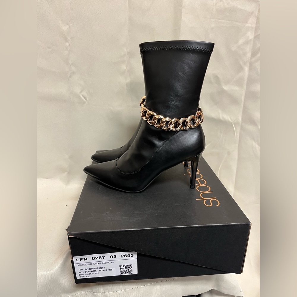 Shoe Dazzle Ayson Black heeled boots